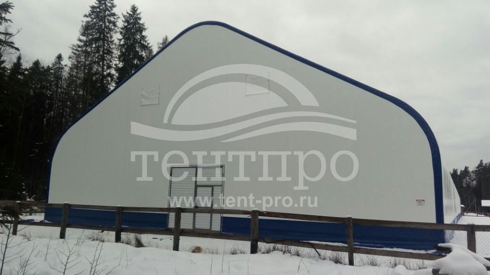 В Ленинградской области сдан заказчику конный манеж Д21х80
